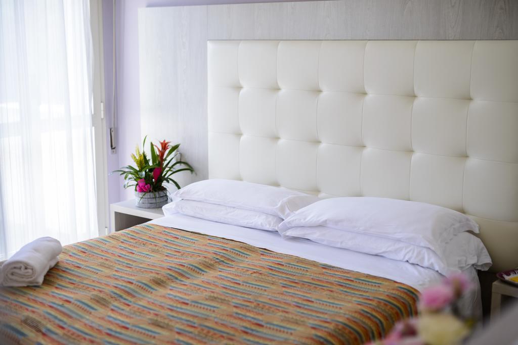 Hotel Suisse Milano Marittima Zimmer foto