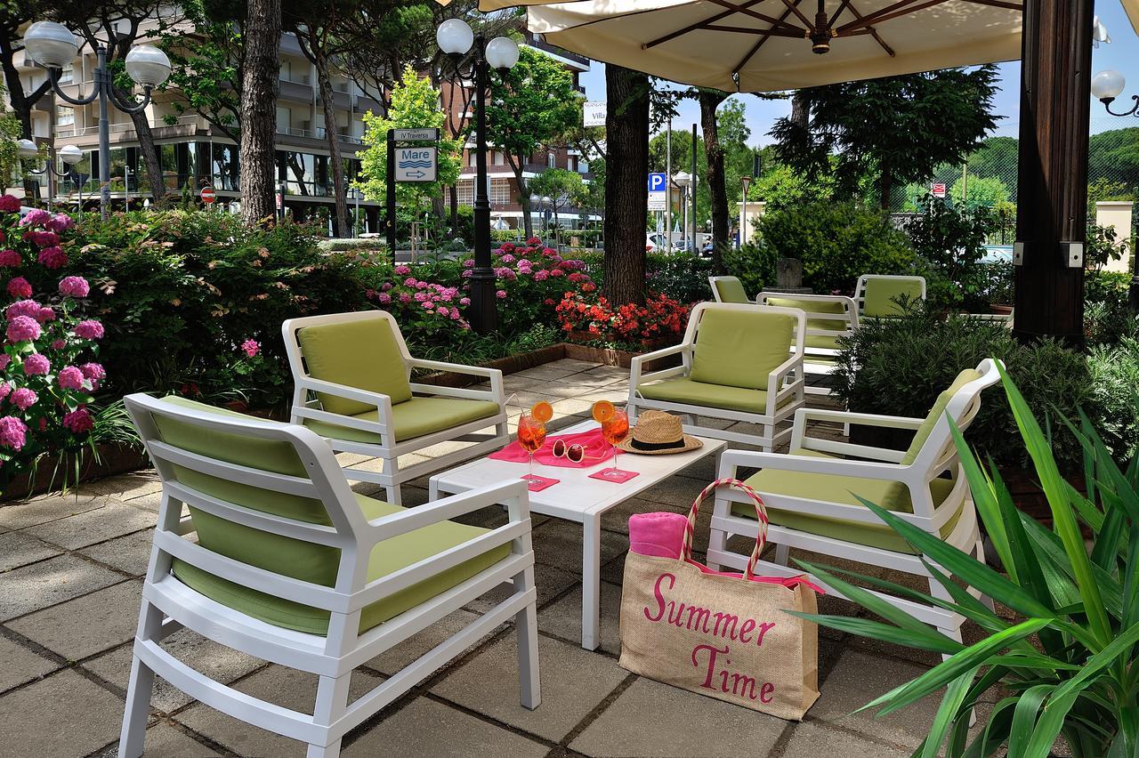 Hotel Suisse Milano Marittima Exterior foto